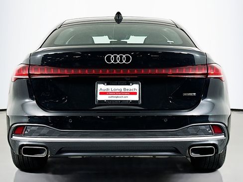 Used 2025 Audi A5 2.0T Premium Plus w/ Premium Plus AWD/4WD image 3