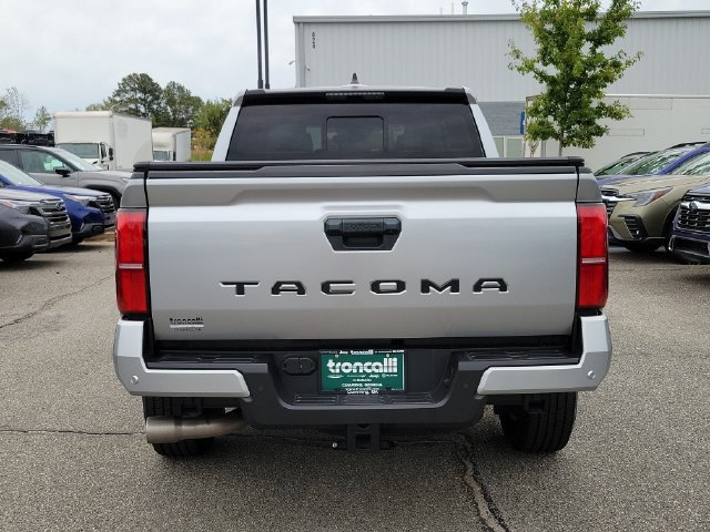Used 2024 Toyota Tacoma SR5 w/ SR5 Upgrade Package RWD image 5