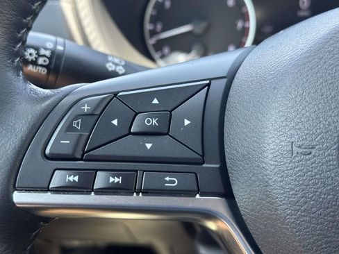 Used 2023 Nissan Sentra SV w/ All-Weather Package FWD image 23