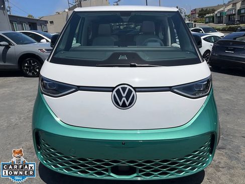 Used 2025 Volkswagen ID. Buzz 1st Edition AWD/4WD image 2