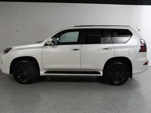 Used 2022 Lexus GX 460 Premium AWD/4WD image 3