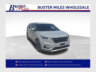 Used 2022 Kia Carnival EX