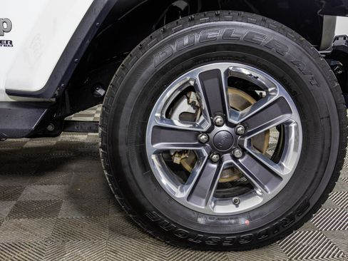 Used 2020 Jeep Wrangler Unlimited Sahara image 50