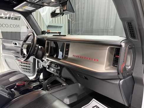 Used 2024 Ford Bronco Raptor w/ Interior Carbon Fiber Pack 6 AWD/4WD image 30