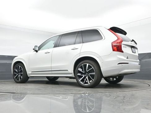 Used 2023 Volvo XC90 B5 Plus w/ Protection Package Premier image 15