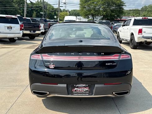 Used 2018 Lincoln MKZ Select w/ Select Plus Package AWD/4WD image 16
