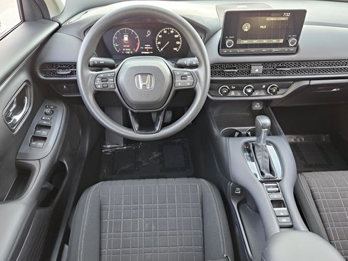 Certified 2023 Honda HR-V LX image 11