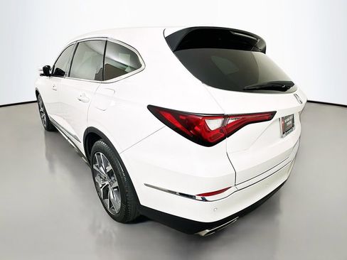 Used 2023 Acura MDX FWD w/ Technology Package image 7