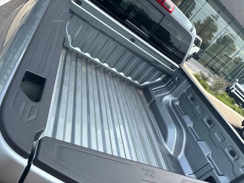 Used 2024 GMC Canyon Elevation w/ Convenience Package AWD/4WD image 13
