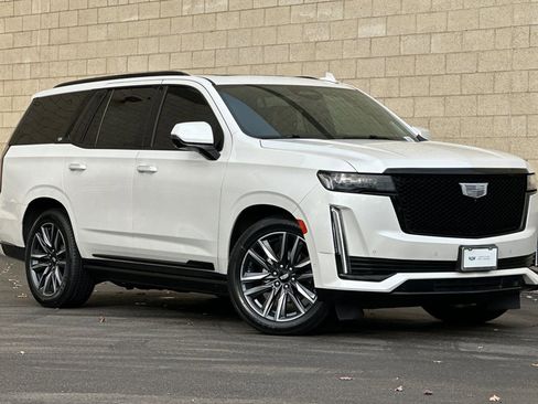 Used 2021 Cadillac Escalade Sport w/ Driver Assist Tech Package image 2