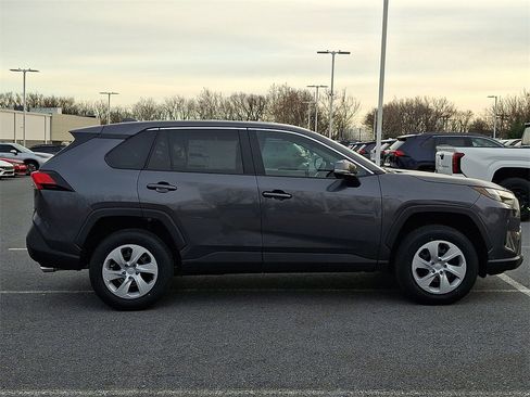 New 2025 Toyota RAV4 LE image 4