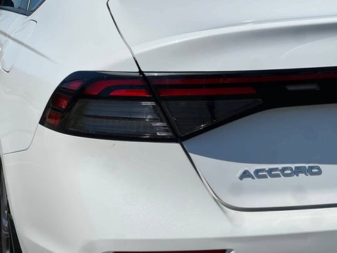 Used 2023 Honda Accord EX image 27