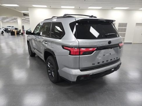 New 2026 Toyota Sequoia Platinum AWD/4WD image 4