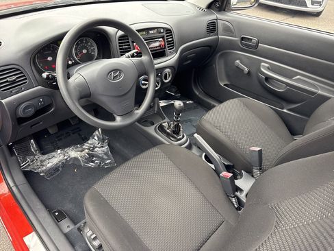 Used 2008 Hyundai Accent GS image 16