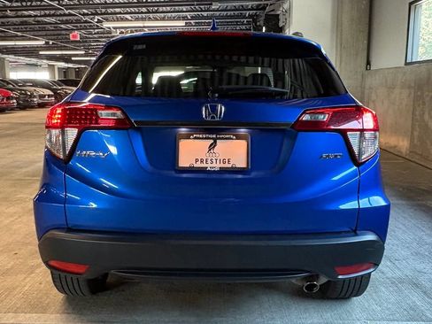 Used 2022 Honda HR-V EX image 7