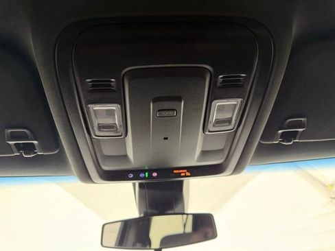 Used 2022 Chevrolet Tahoe LS image 41