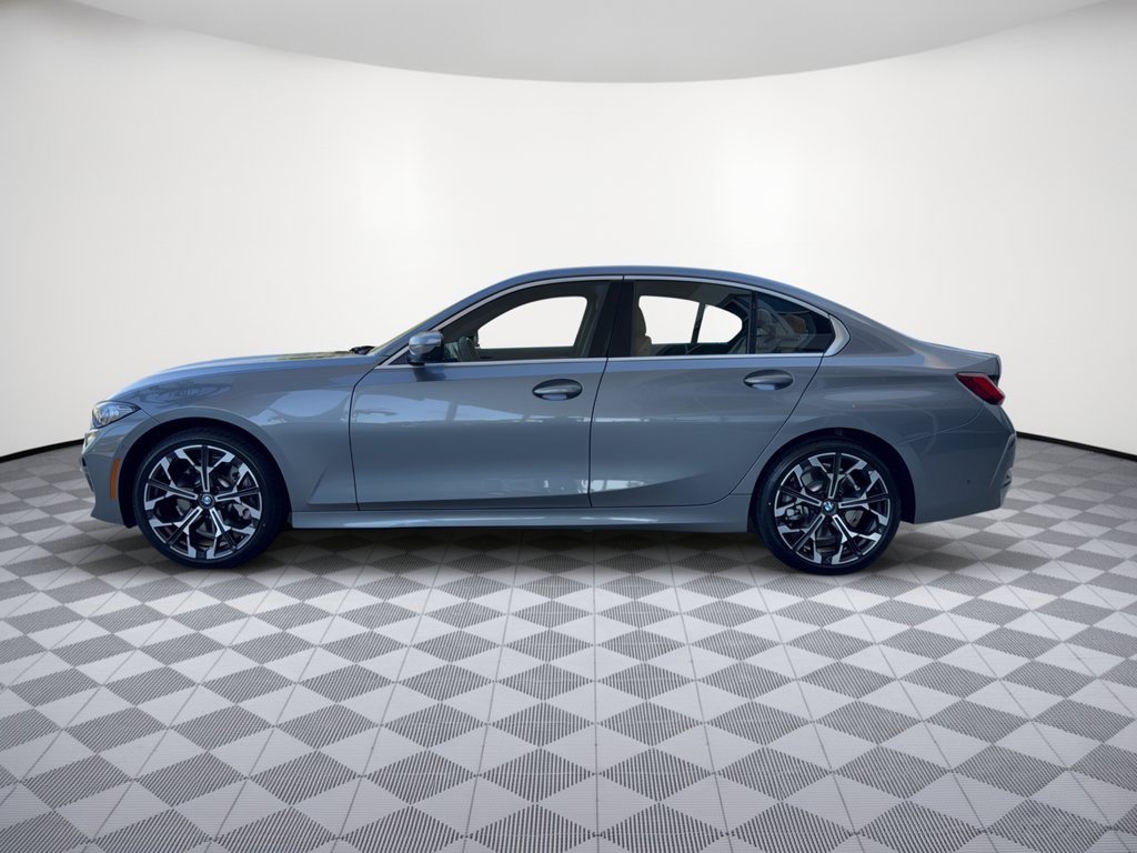 Used 2026 BMW 330i Sedan RWD image 2
