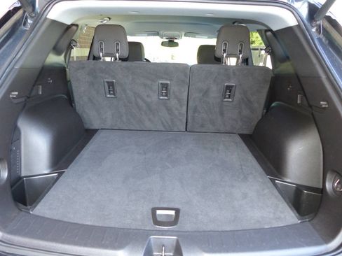 Used 2019 Chevrolet Blazer LT AWD/4WD image 29