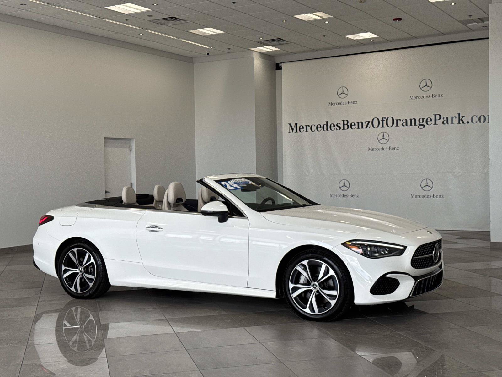 Certified 2024 Mercedes-Benz CLE 300 4MATIC Cabriolet image 3