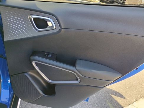 Used 2022 Kia Soul X-Line image 18
