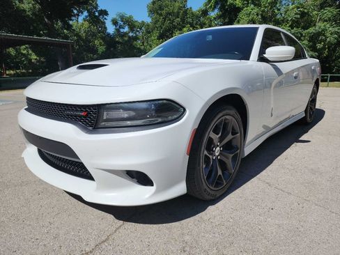 Used 2019 Dodge Charger GT RWD image 4