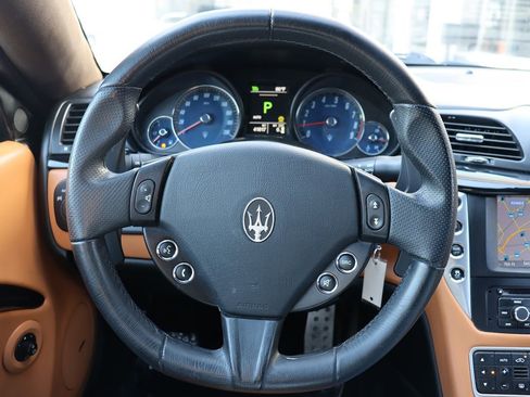 Used 2014 Maserati GranTurismo Sport image 14
