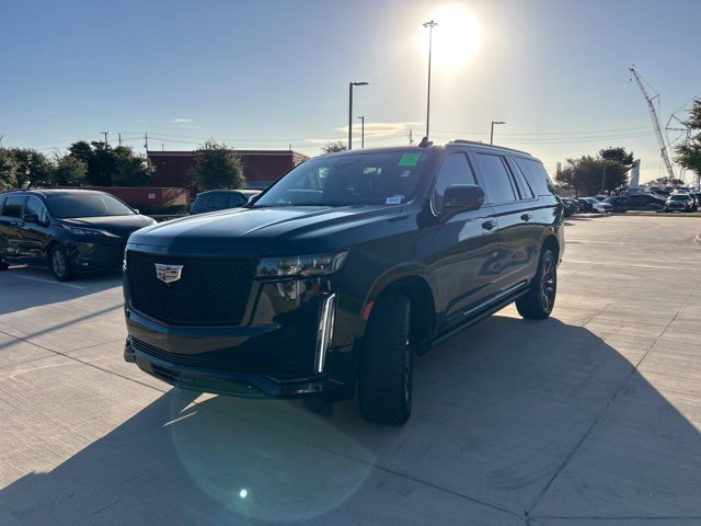 Used 2023 Cadillac Escalade ESV Sport Platinum w/ LPO, Floor Liner Package AWD/4WD image 8
