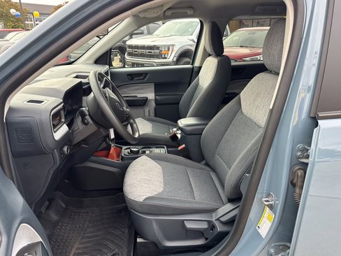 Certified 2023 Ford Maverick XLT image 18