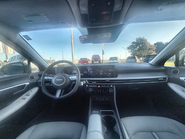 Used 2025 Hyundai Sonata SEL FWD image 19