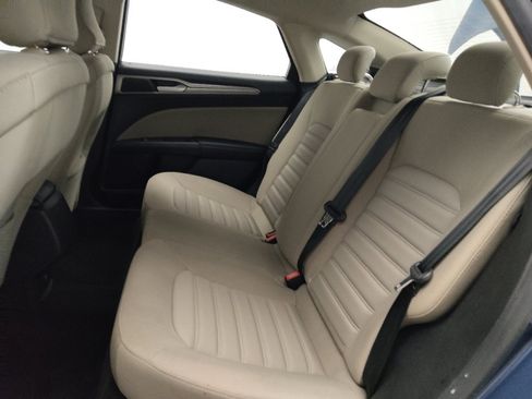 Used 2018 Ford Fusion S FWD image 18