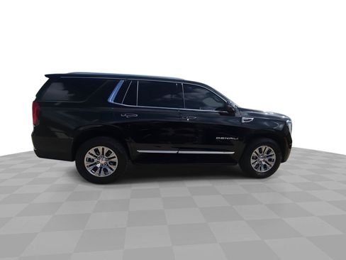 Used 2025 GMC Yukon Denali AWD/4WD image 9