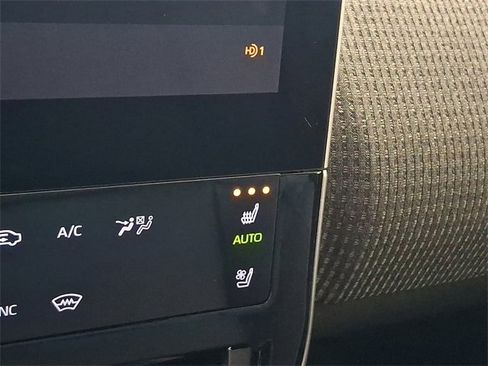 Certified 2024 Subaru Solterra Touring image 25