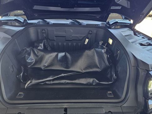 Used 2025 GMC Hummer EV 2X image 18