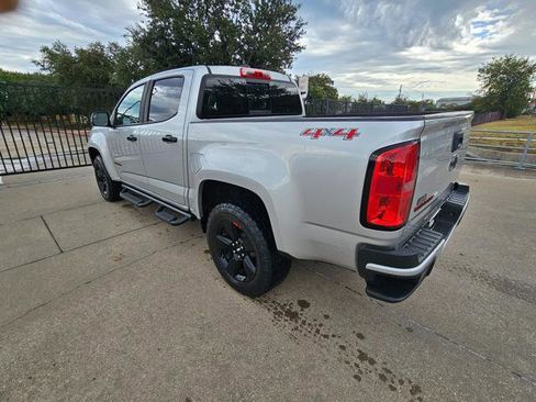 Used 2018 Chevrolet Colorado LT w/ Redline Special Edition image 3