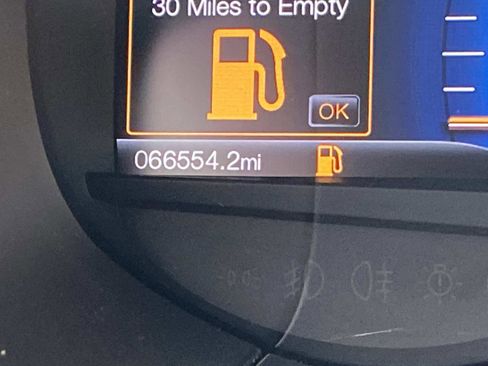 Used 2017 Ford Edge Titanium w/ Technology Package image 27