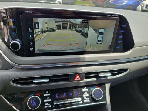 Certified 2022 Hyundai Sonata Limited FWD image 32