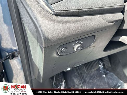 Certified 2024 Buick Encore GX Preferred w/ Comfort Package FWD image 19
