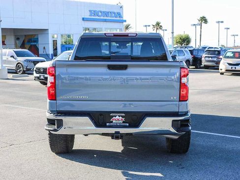 Used 2024 Chevrolet Silverado 1500 LT w/ Leather Package AWD/4WD image 7