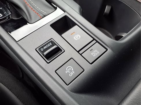 New 2026 Nissan Sentra SR w/ SR Premium Package FWD image 20