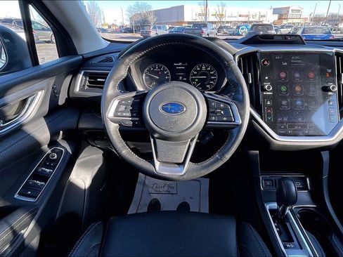 Certified 2023 Subaru Ascent Limited w/ Technology Package image 5