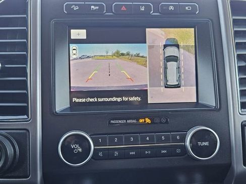 Used 2020 Ford Expedition Platinum AWD/4WD image 18