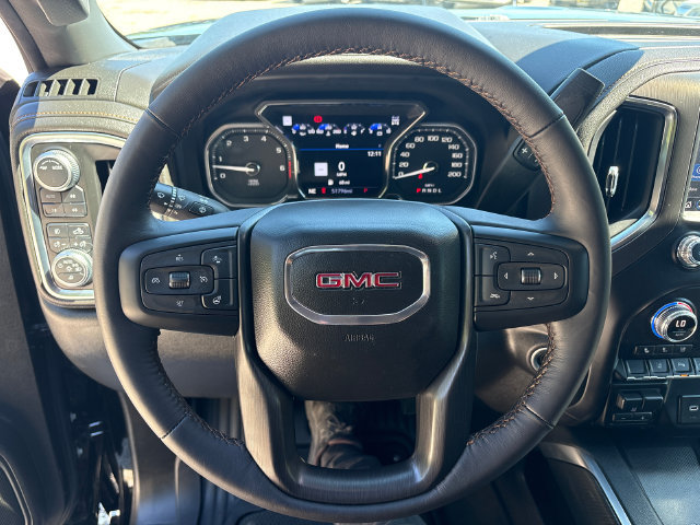 Used 2022 GMC Sierra 2500 AT4 w/ AT4 Premium Plus Package AWD/4WD image 27