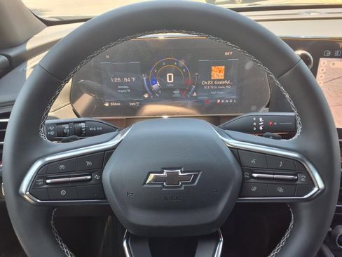 New 2026 Chevrolet Traverse Z71 image 19