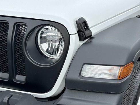 Used 2023 Jeep Wrangler Sport AWD/4WD image 23