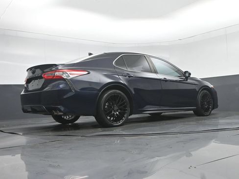 Used 2020 Toyota Camry SE w/ Convenience Package FWD image 52