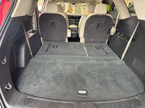 Used 2019 Buick Enclave Essence w/ Trailering Package, 5000 lbs. AWD/4WD image 10