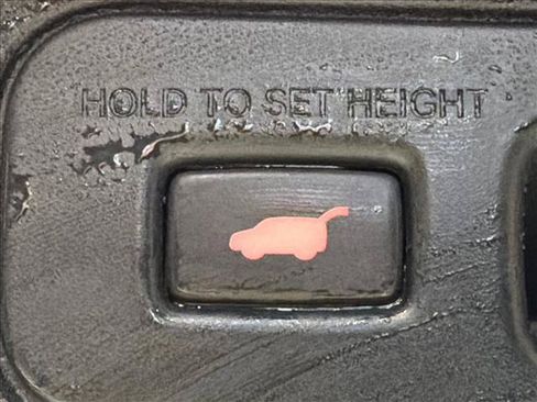 Used 2024 Honda Pilot EX-L image 19