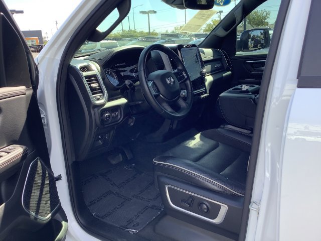 Used 2023 RAM 1500 Laramie AWD/4WD image 7