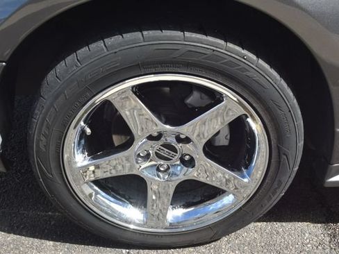 Used 2003 Ford Mustang GT RWD image 32