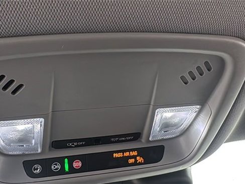 Used 2024 Chevrolet Malibu LT image 27